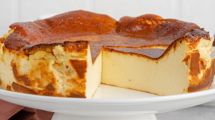 وصفة سان سباستيان تشيز كيك الأصلية: اكتشف سر القوام الكريمي مع جبنة المنفوش